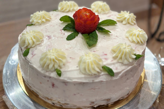 Keto Strawberry Cake