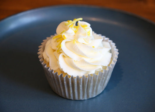 Keto Lemon Cupcakes